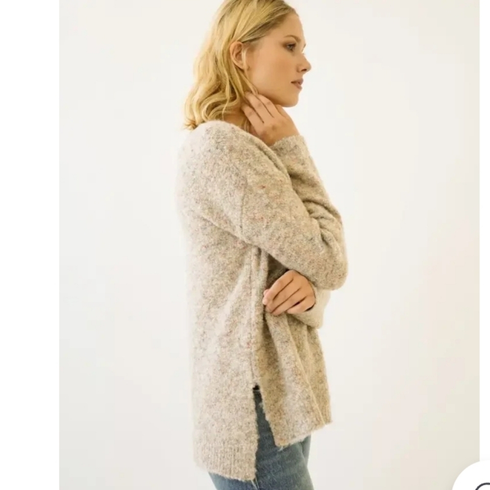 Mystree Multi Color Sweater - Picture 2 of 3